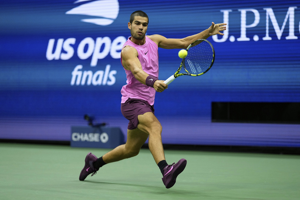 边锋内收吸 边锋内收吸