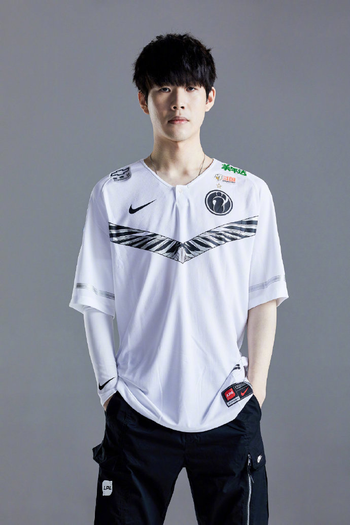 接发后第一 接发后第一